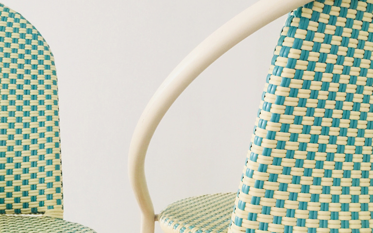  - Republica chair