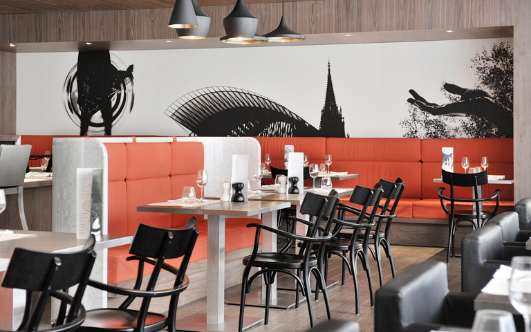  - Silk Restaurant