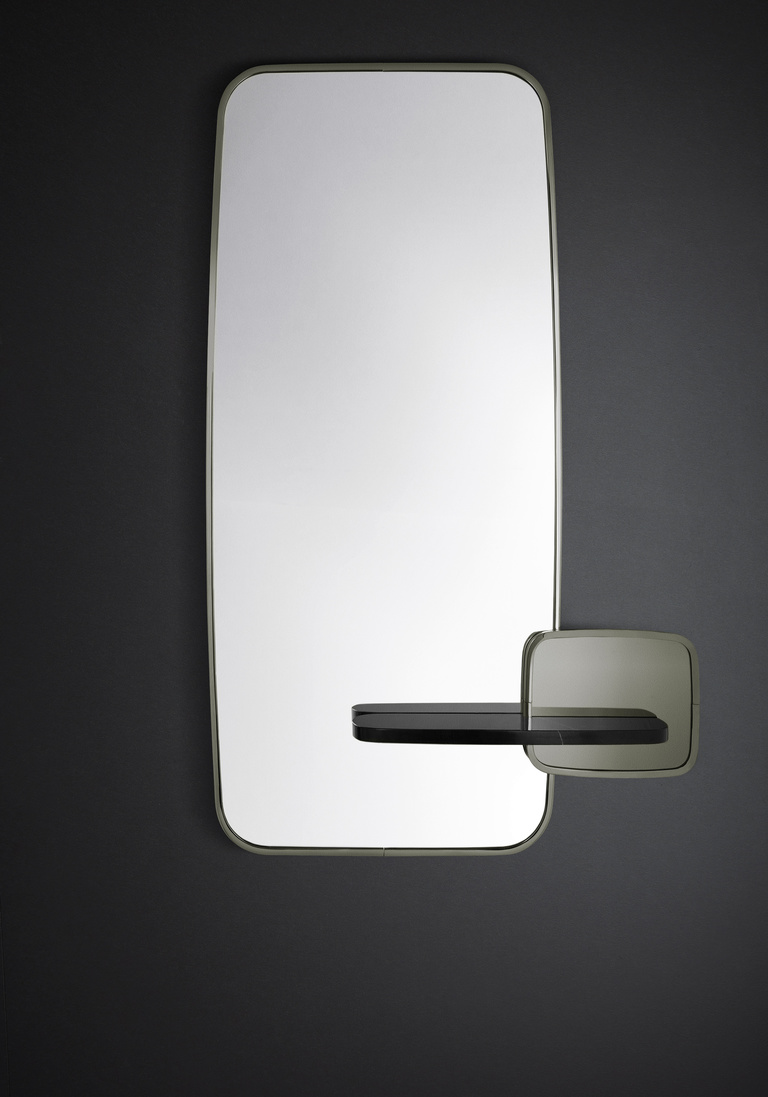  - brot-web_0001_6. Face Miroir vertical Chrome noir.jpg