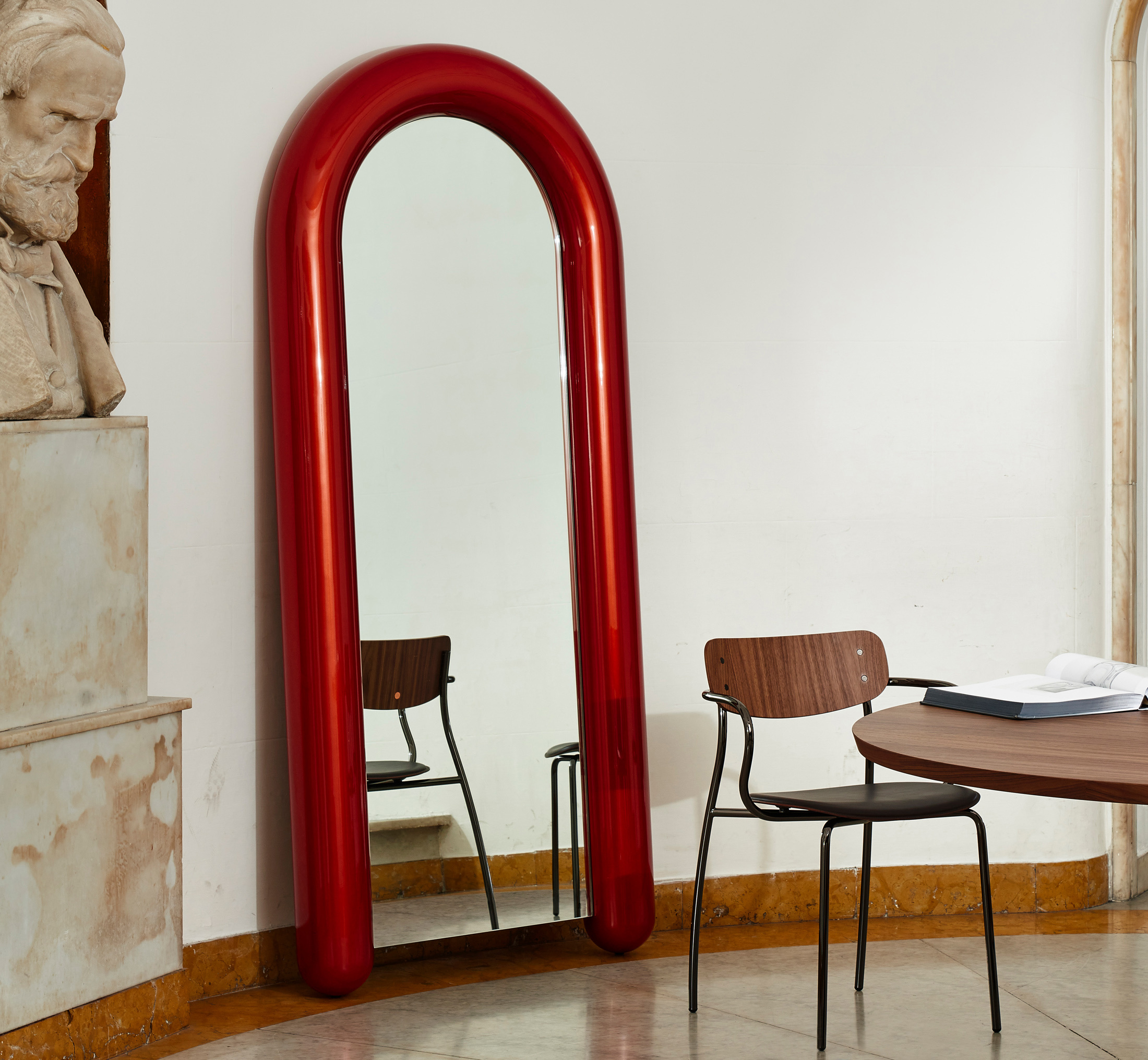 - Wind Chair